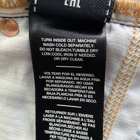 7 for all mankind Monroe Destruction Detail Cut Off Shorts - Picture 15 of 16